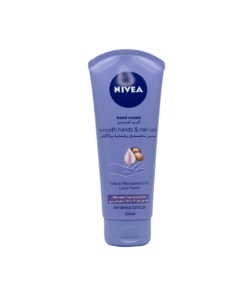NIVEA Smooth Hands and Nail Care Cream Macadamia Oil and Lotus Flower 100 ml
